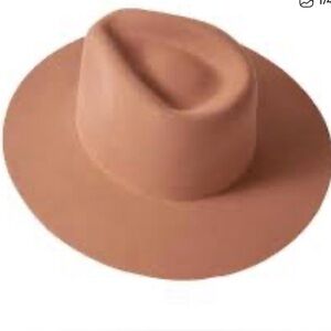 Classic Wide Brim Tan Felt Hat Boho  Ranch Style Fedora